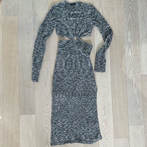 Dynamite Cutout Dress, XS, Long Sleeves - Picture 7 of 7